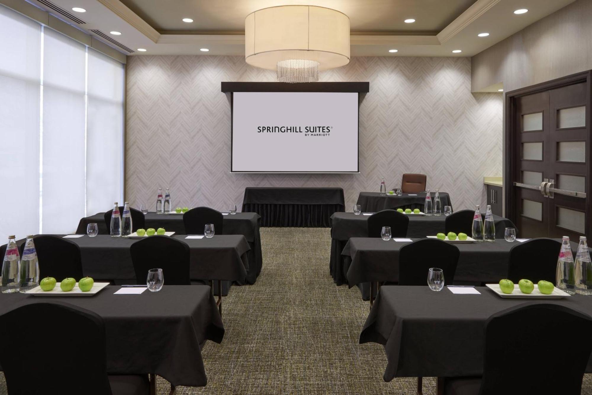 Springhill Suites By Marriott Toronto Vaughan Buitenkant foto